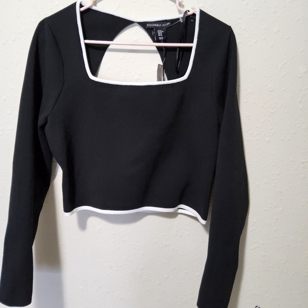 Sincerely Jules Black skirt set with white trim NWT